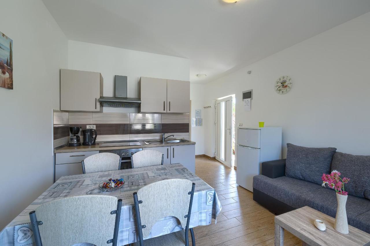 Apartman Mishel 2 Fazana Luaran gambar