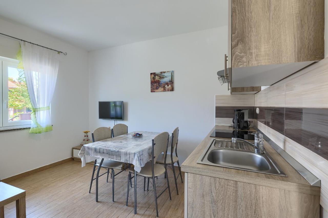 Apartman Mishel 2 Fazana Luaran gambar